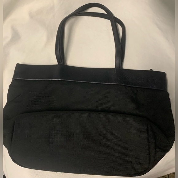 Tumi Tote Shoulder Bag Ballistic Nylon Leather Travel Carry On Black 4362D3 - Picture 8 of 16